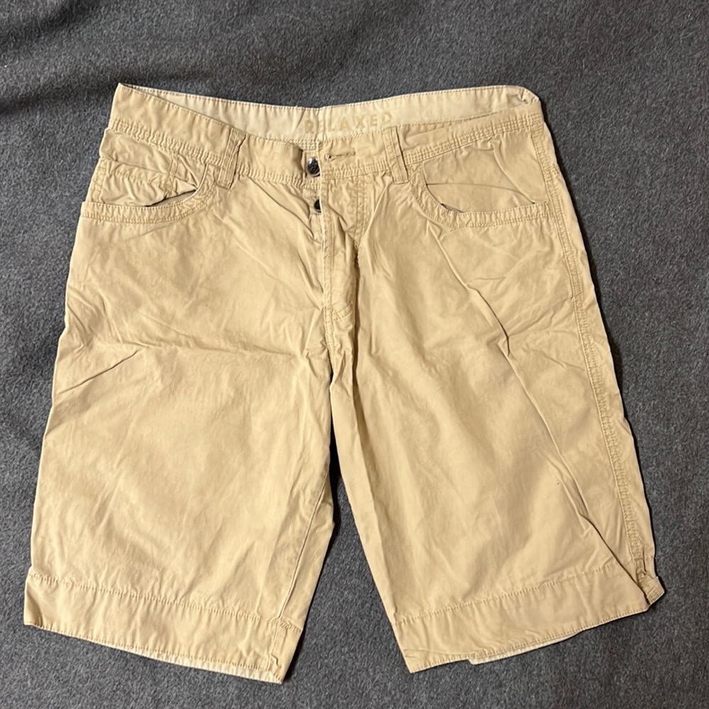 Men shorts